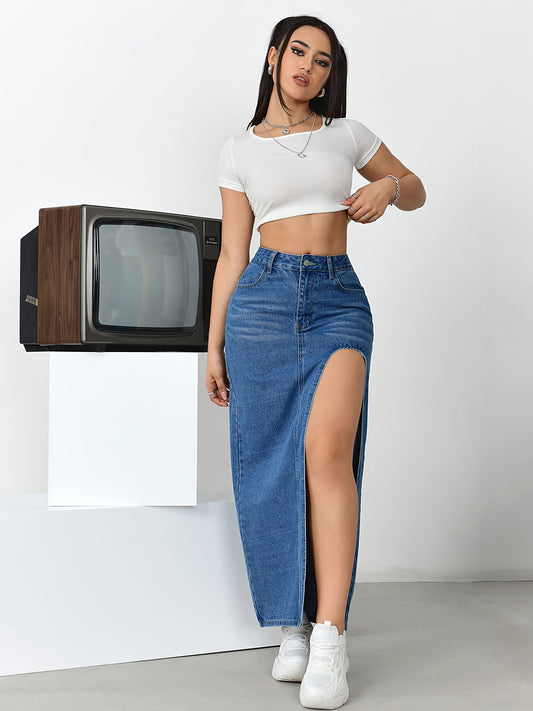 Elegant Denim Skirt