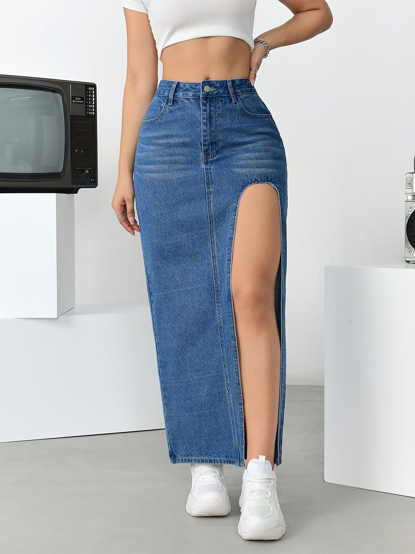 Elegant Denim Skirt